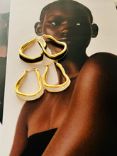 Enamel Wavy Hoops - Black