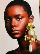 Pearl Bloom Earrings
