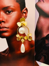 Pearl Bloom Earrings