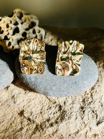 Fluid Gold Studs