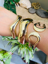 Infinity Loop Cuff
