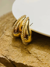 Diamond studded Teardrop